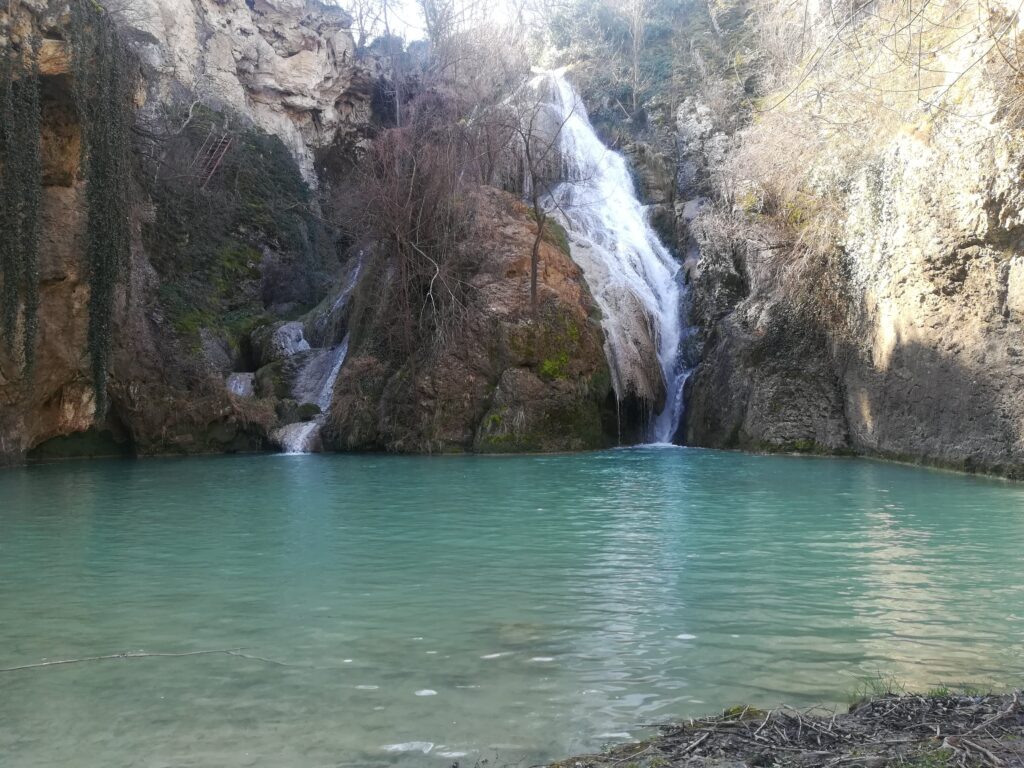 Хотнишки водопад